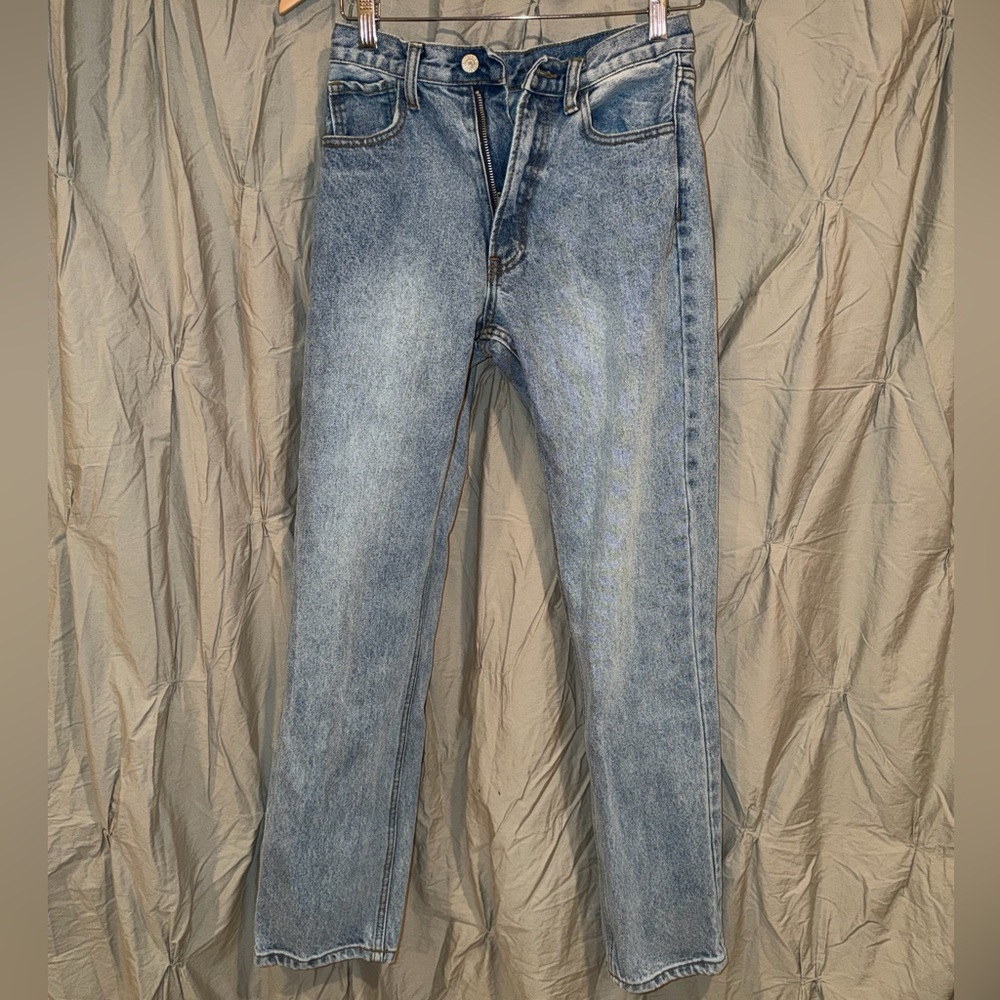 Brandy Melville Blue Denim Straight Leg Jeans